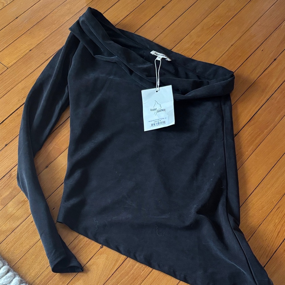 Djerf Ave medium midnight one shoulder top with tags